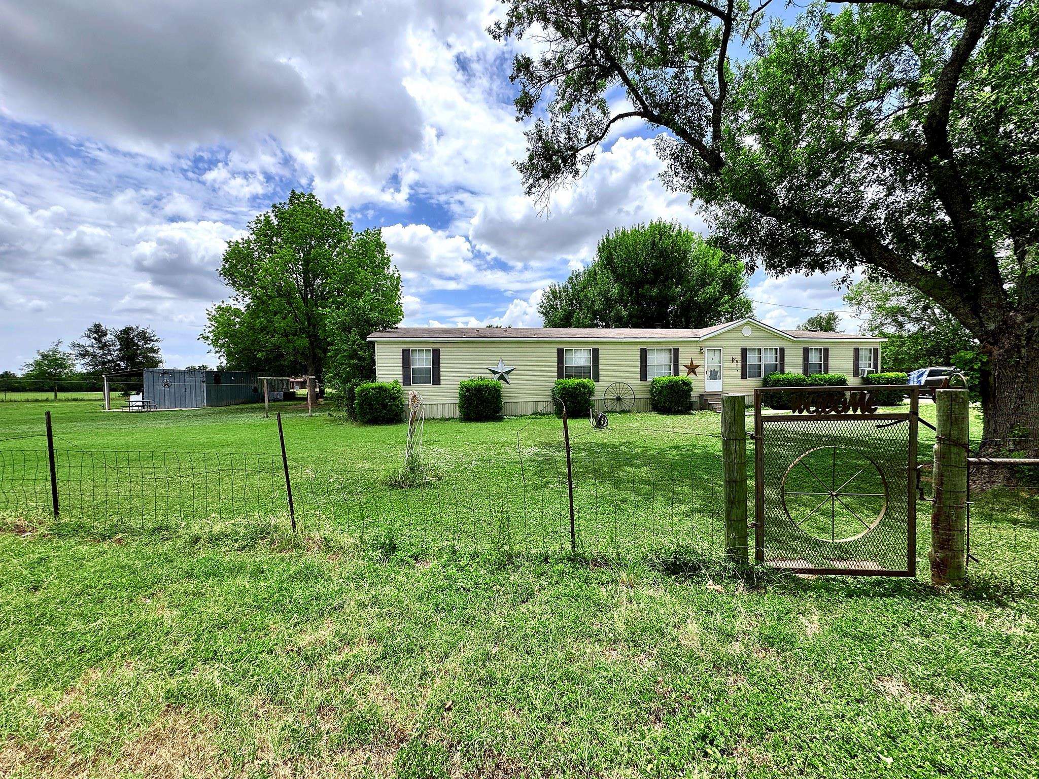 2303 Webberwood DR, Webberville, TX 78621
