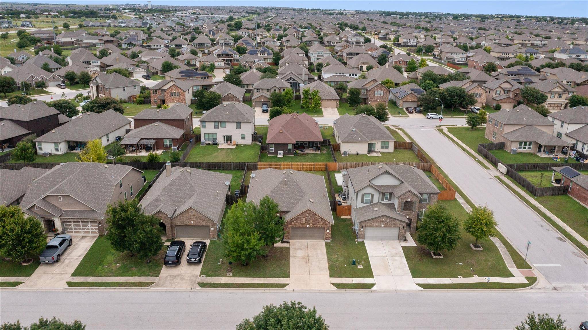 5848 Sardinia DR, Round Rock, TX 78665