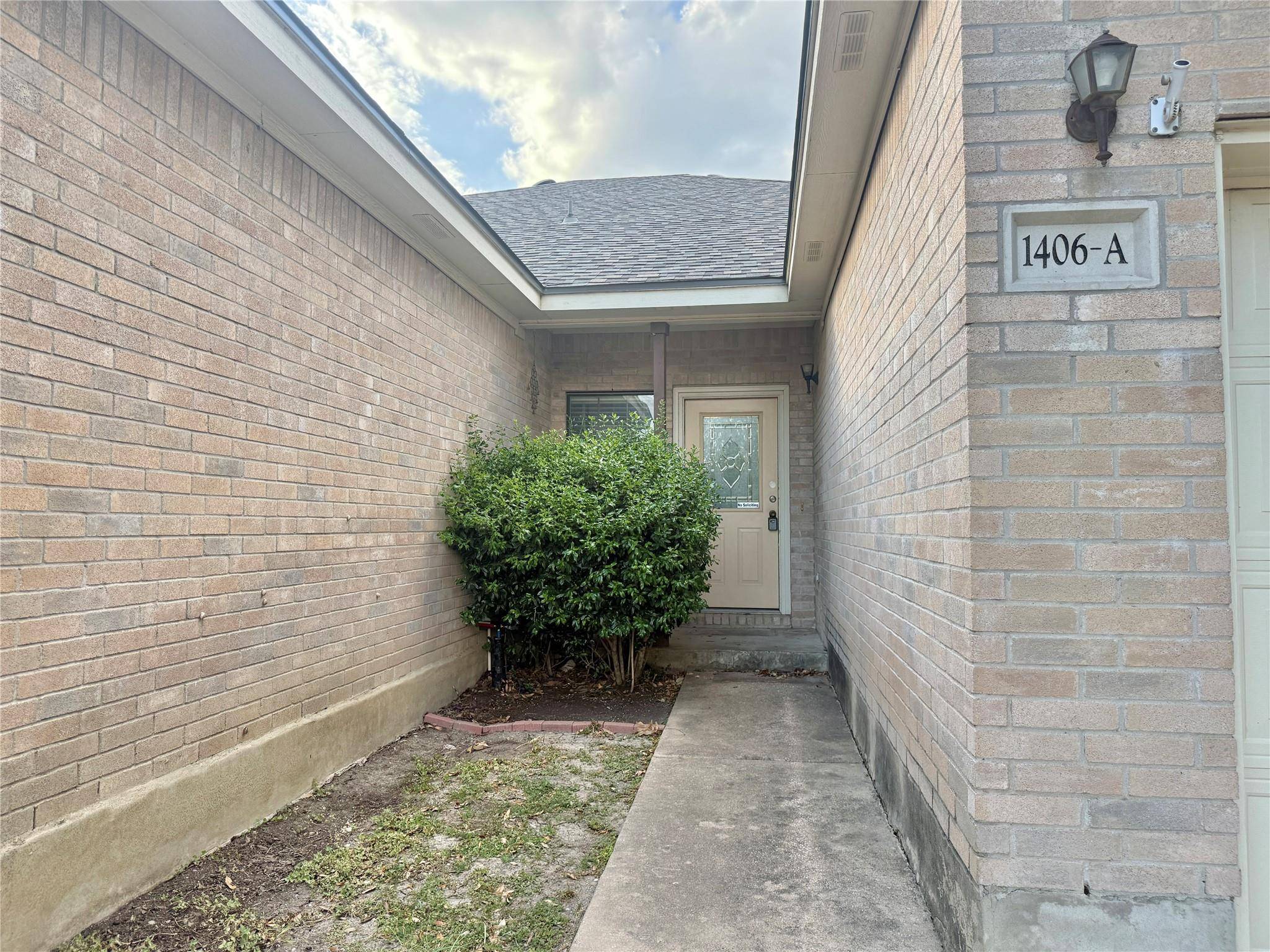 1406 Bergin CT #A, Georgetown, TX 78626