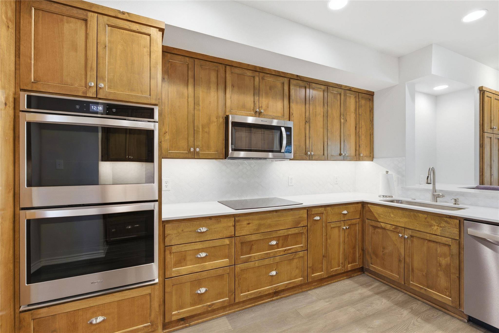 1204 ORLANDO RD, Austin, TX 78733