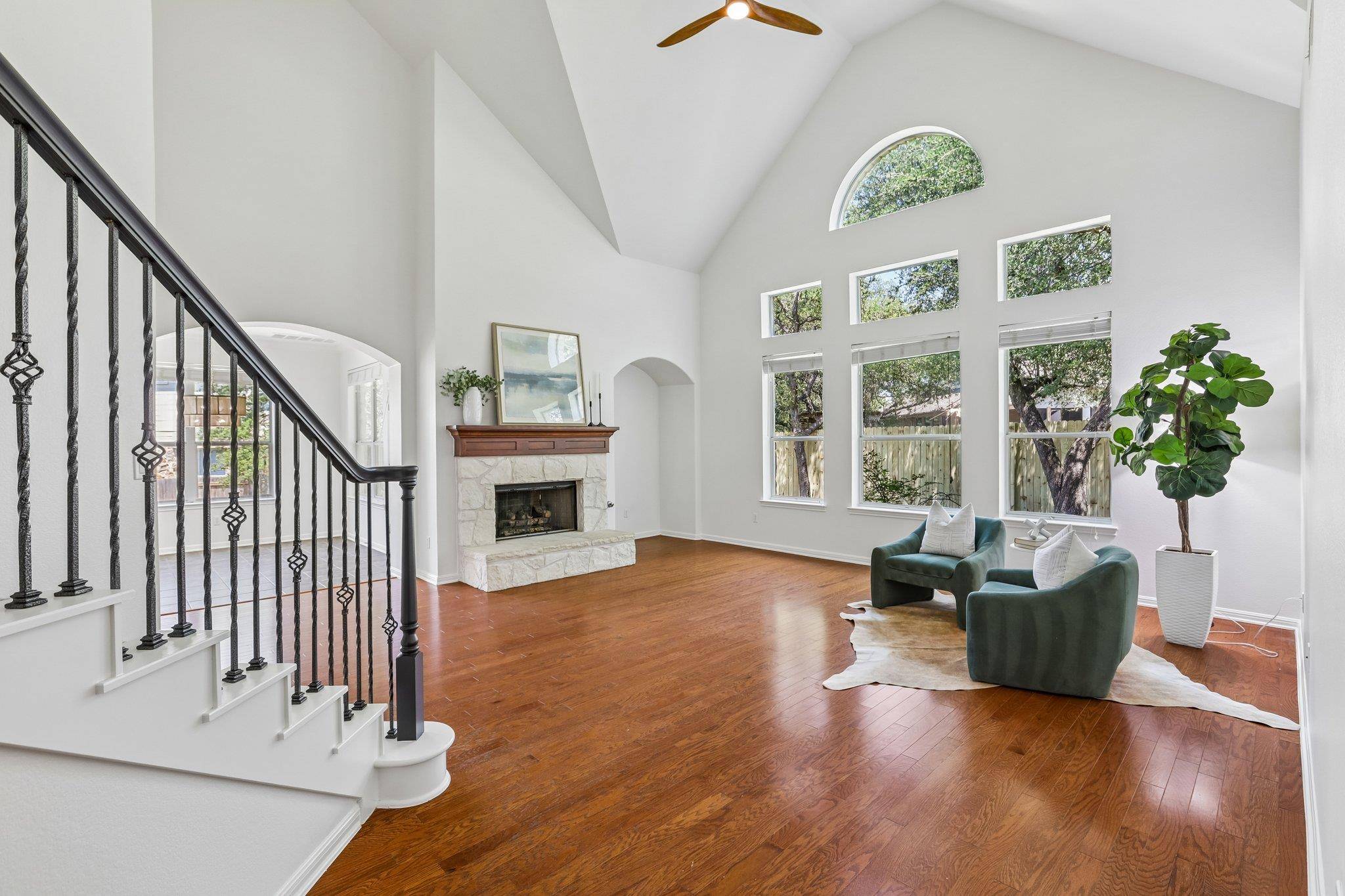 2521 Lipizzan DR, Austin, TX 78732