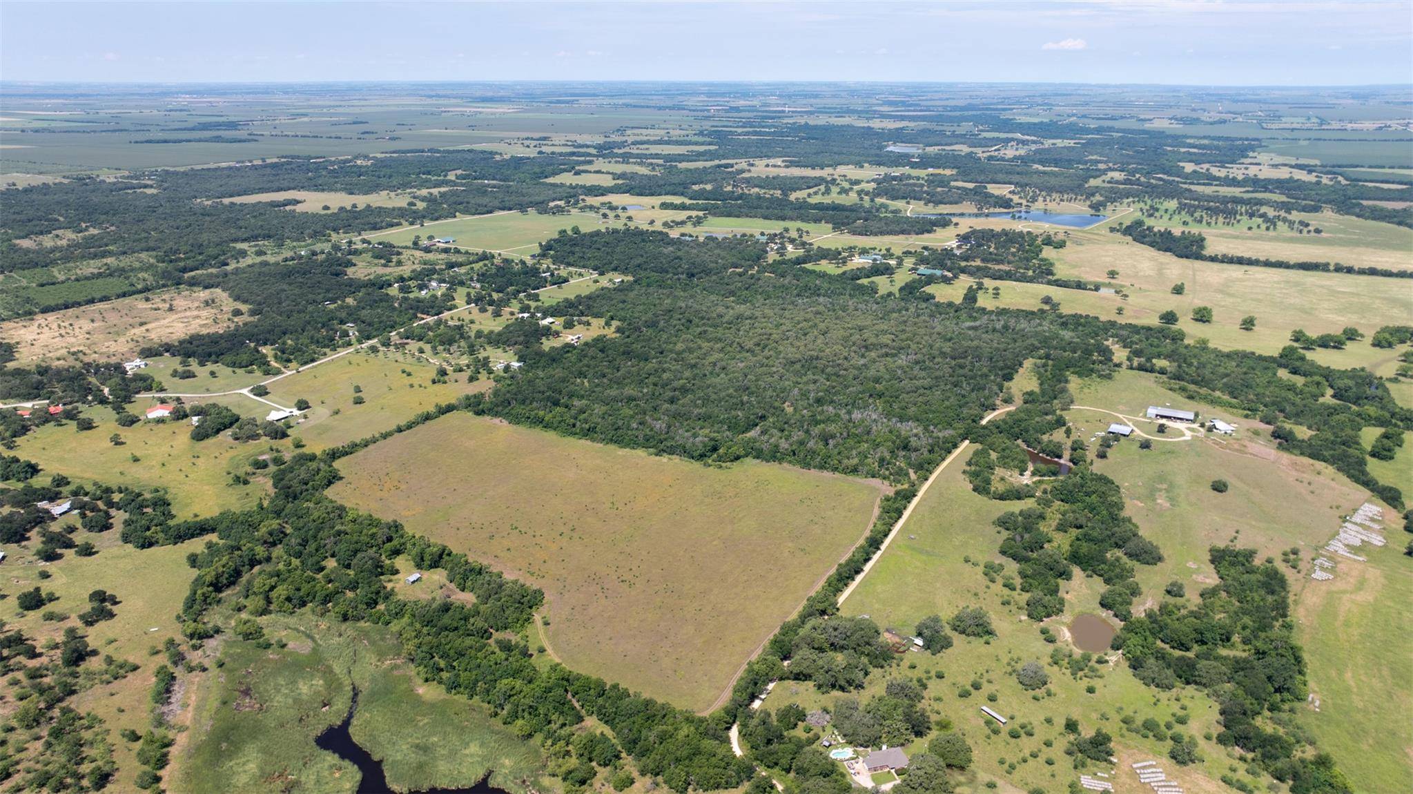 1717 County Road 402, Bartlett, TX 76511