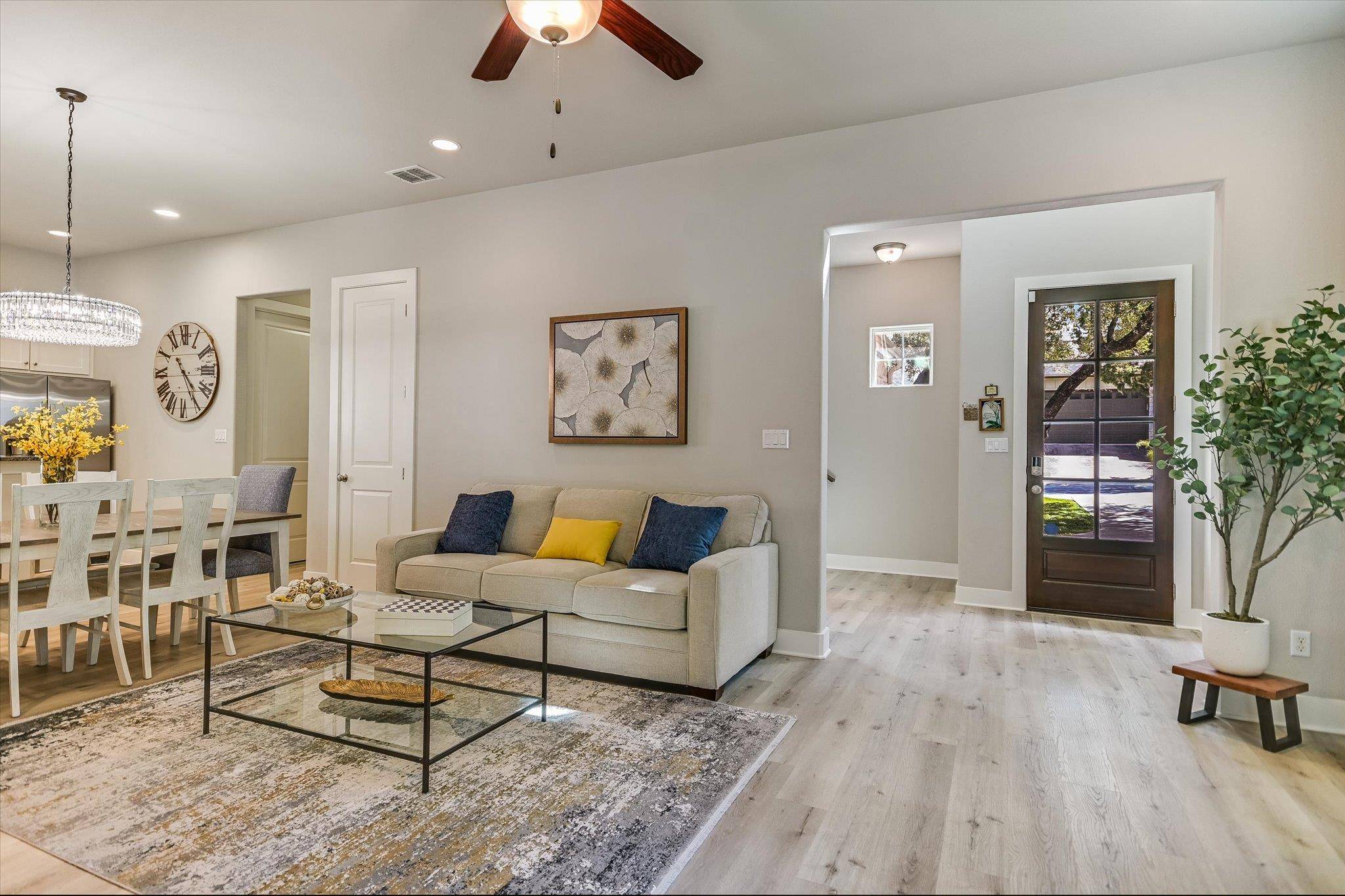 207 Fairlake CIR, Lakeway, TX 78734