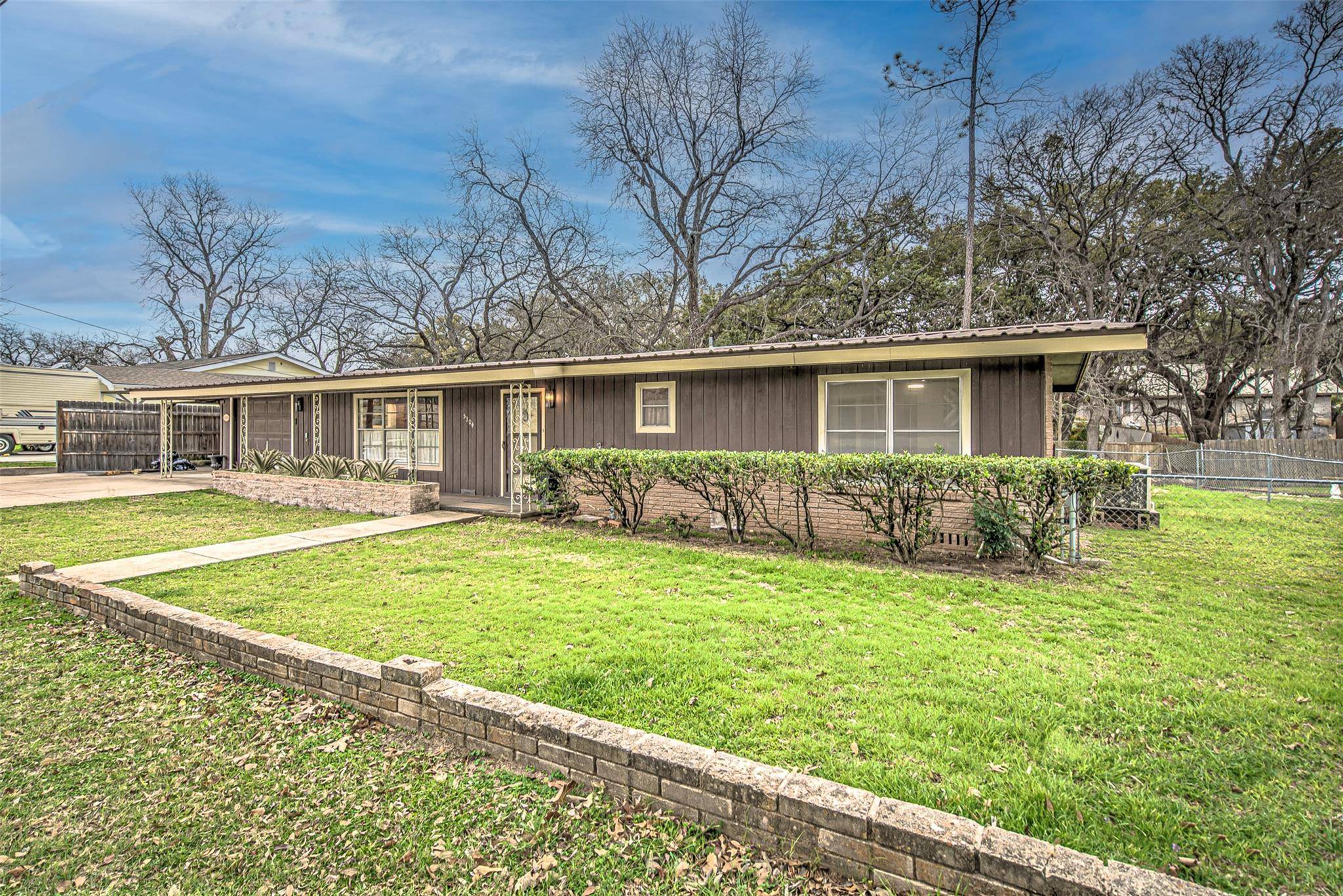 5304 Bedford, Kingsland, TX 78639