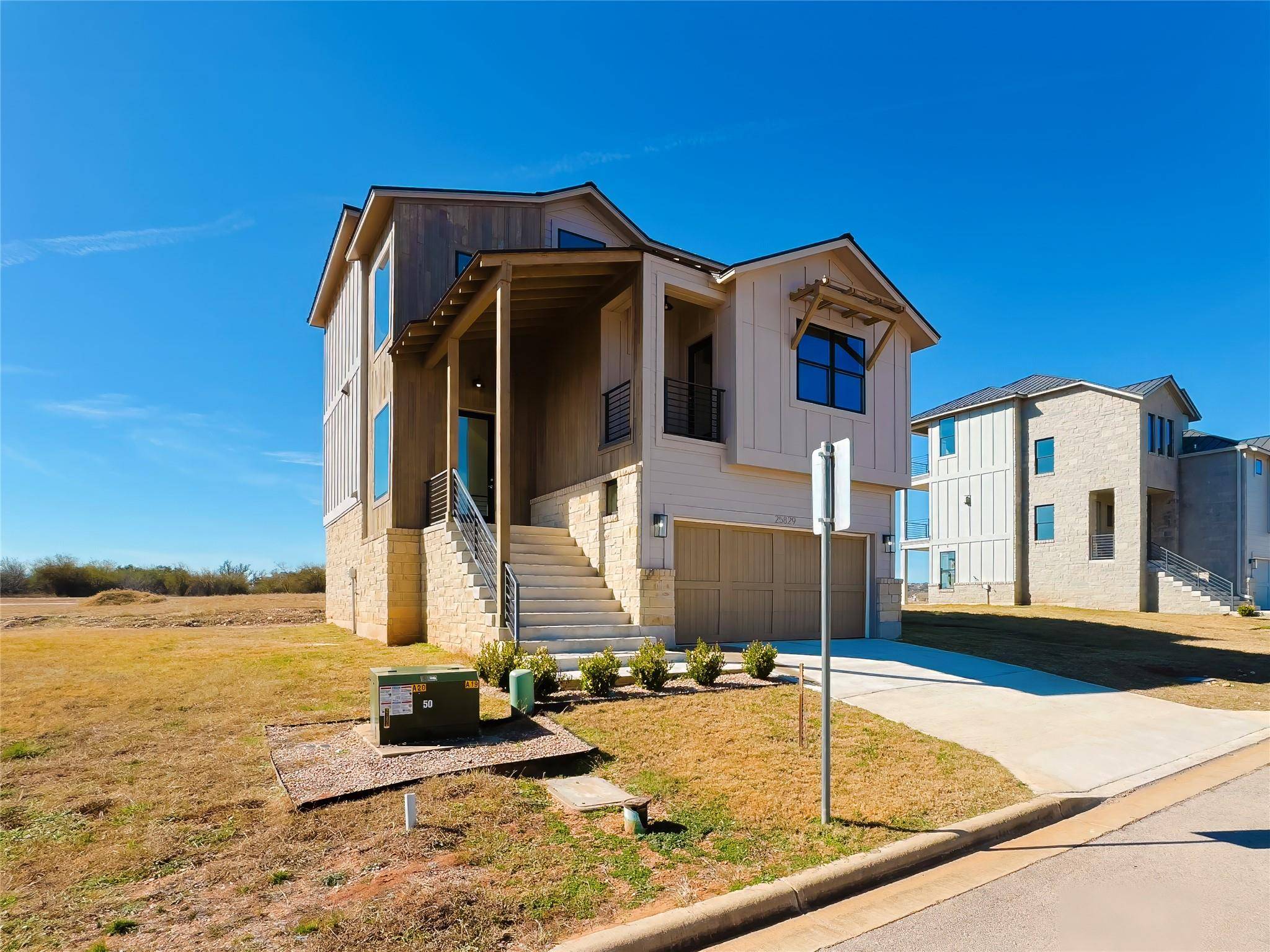 25829 Case LN #8, Spicewood, TX 78669