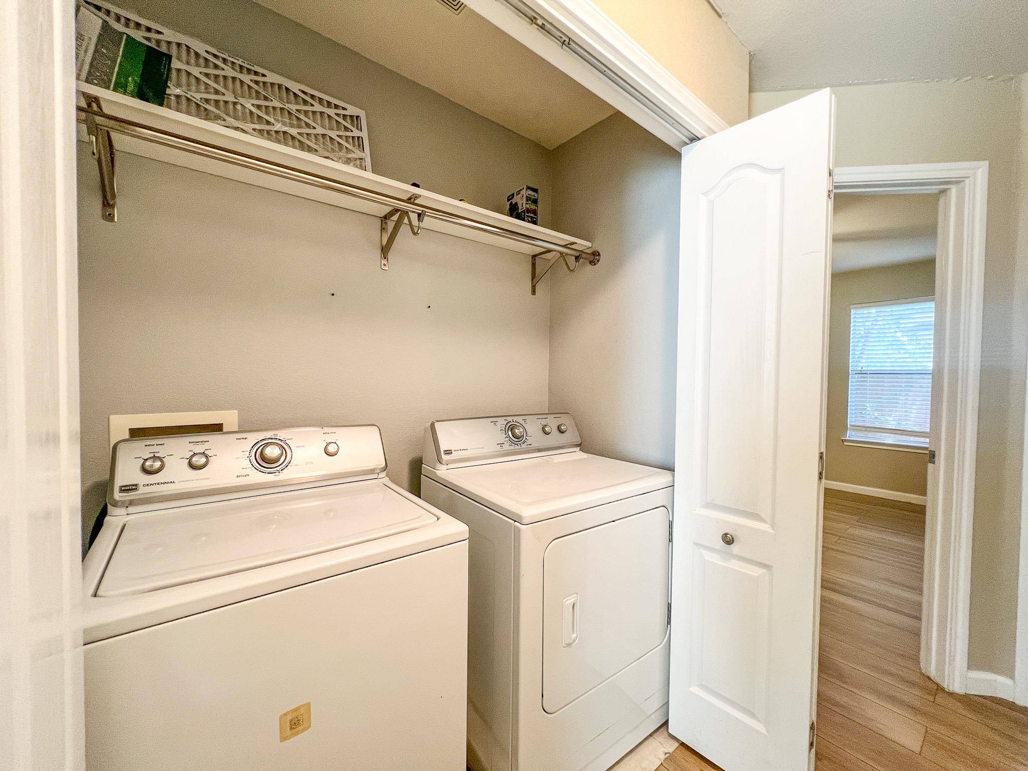 298 Jack Rabbit LN, Buda, TX 78610