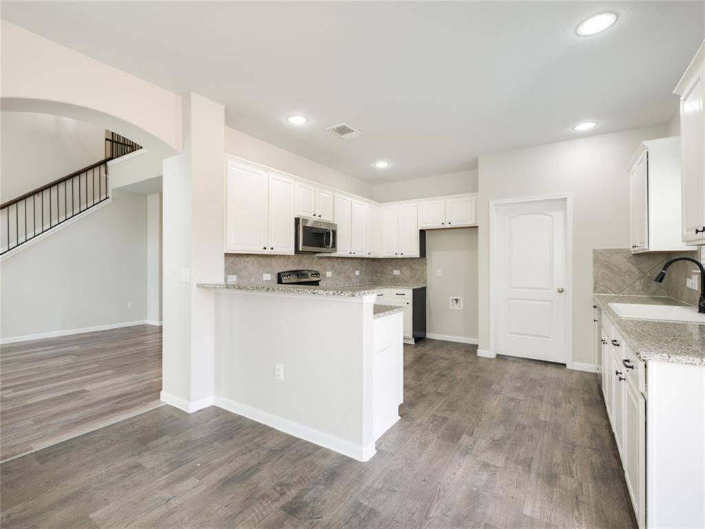 12112 Timber Arch LN, Manor, TX 78653