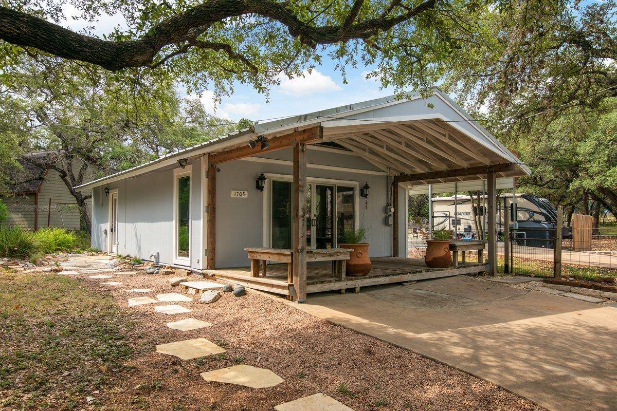 1705 Blue Cat LN, Austin, TX 78734