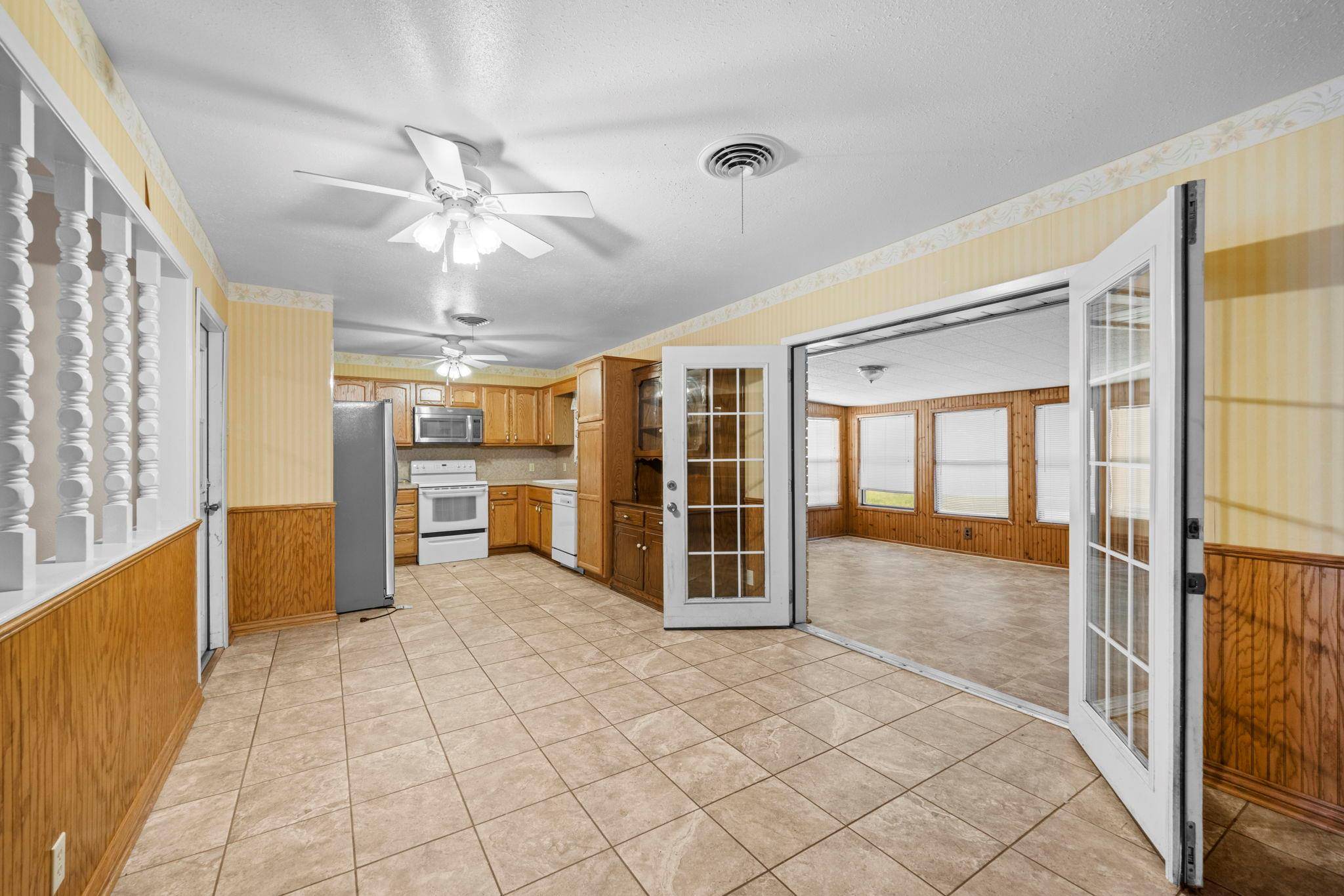 3817 Lancelot LN, Temple, TX 76502