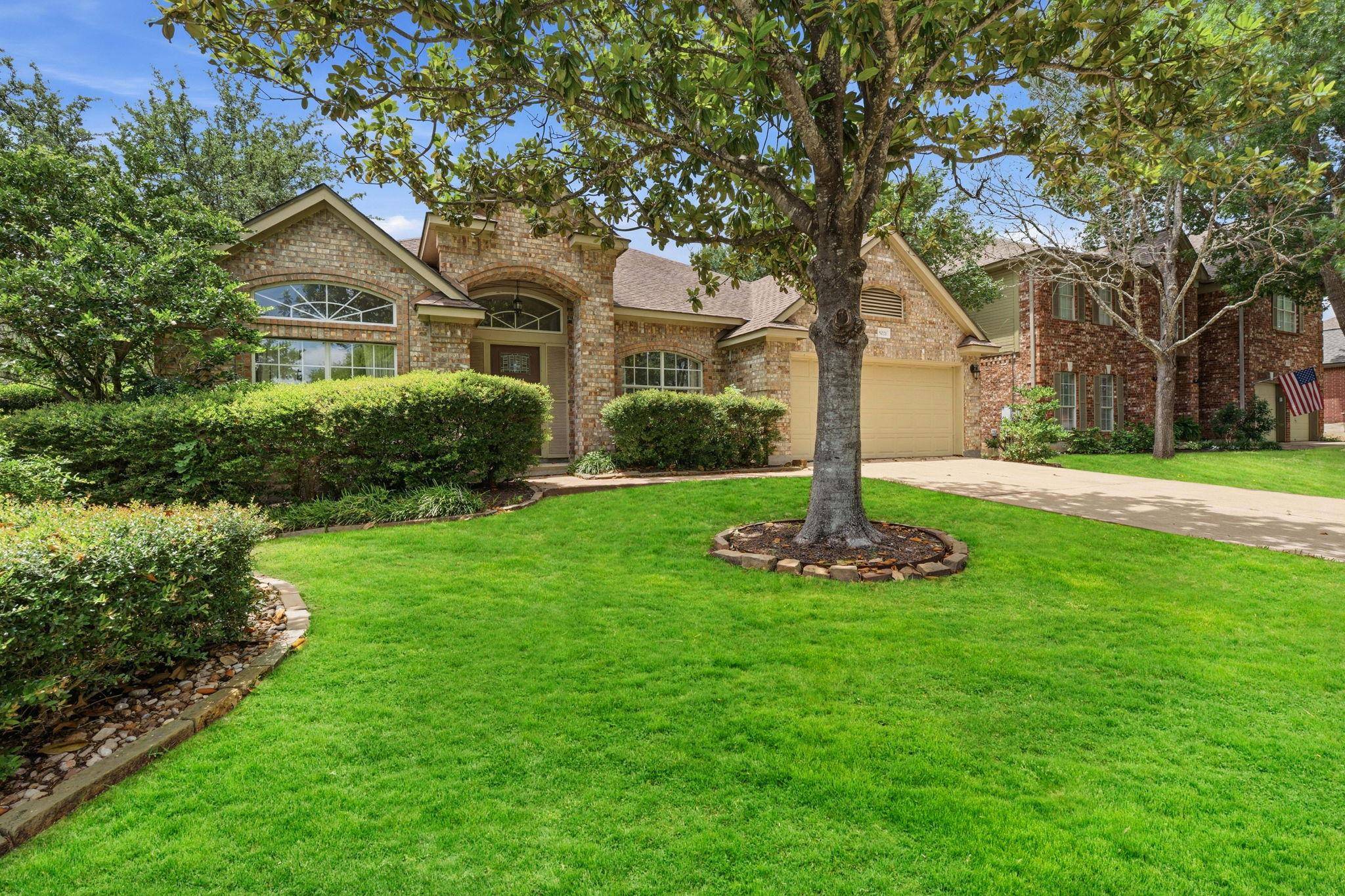5021 McDade DR, Austin, TX 78735