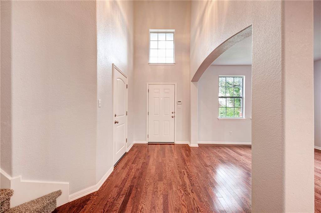 604 Spanish Oak TER, Round Rock, TX 78681