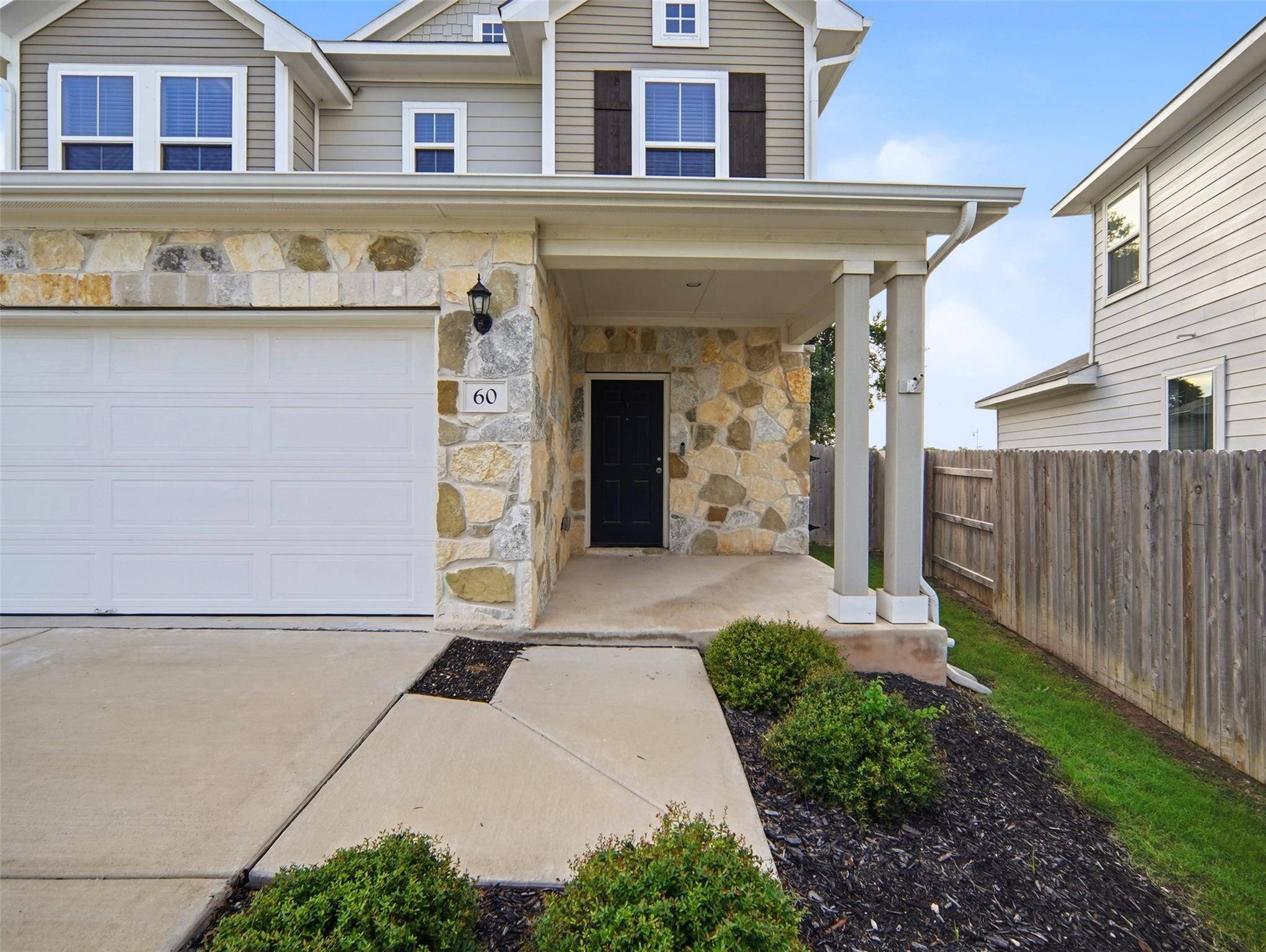 60 Bent Trail LN, Georgetown, TX 78628