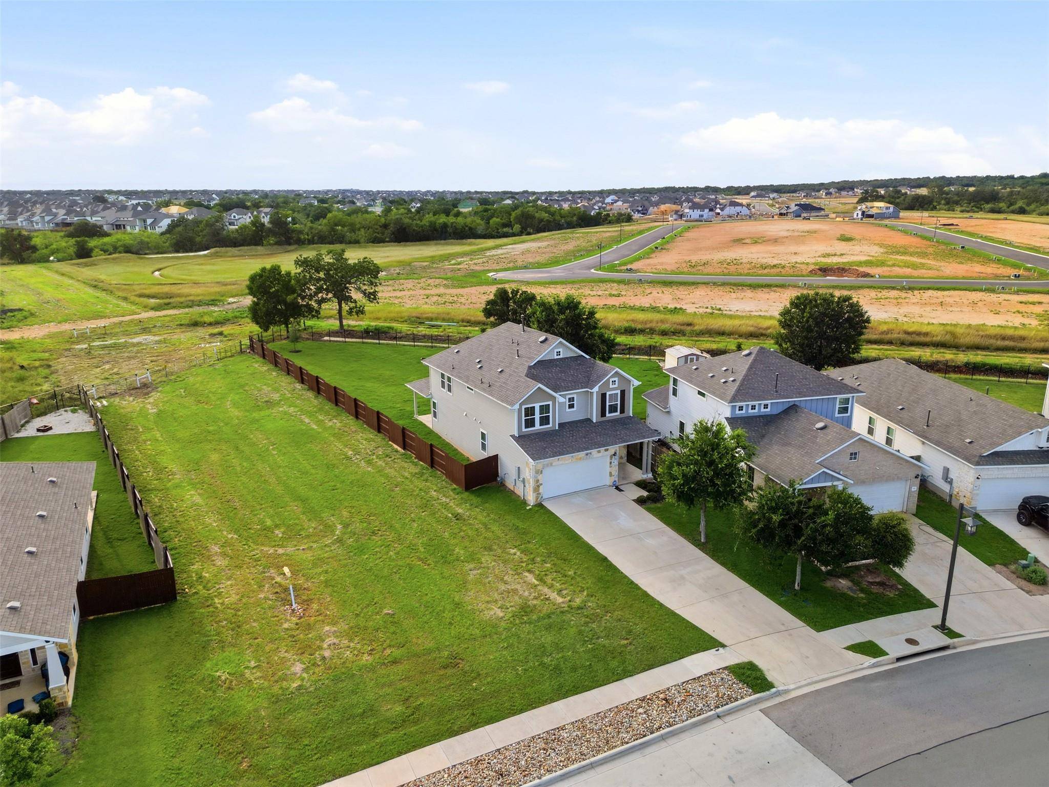 60 Bent Trail LN, Georgetown, TX 78628