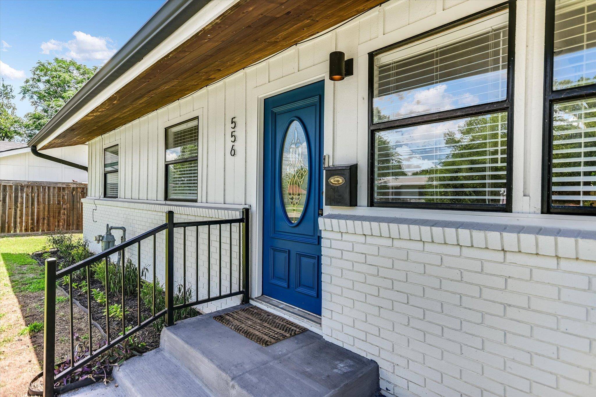 556 E 19th ST, Georgetown, TX 78626