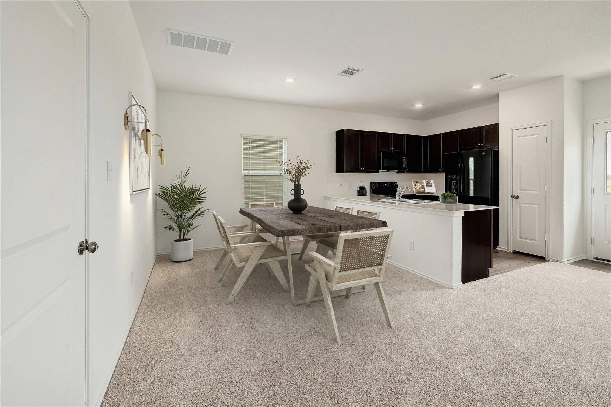 916 Rancho Del Cielo LOOP, Jarrell, TX 76537