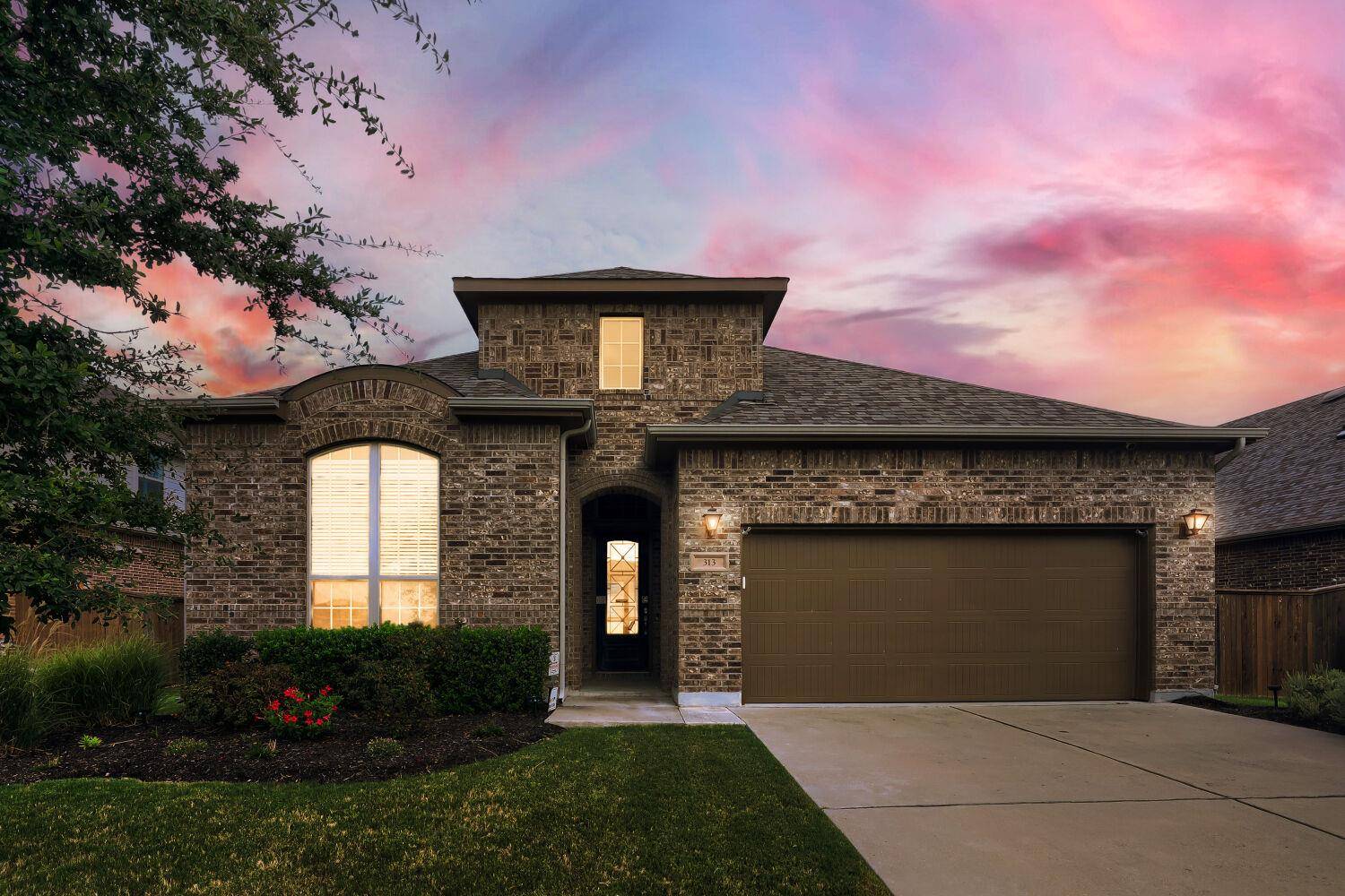 313 Pendent DR, Liberty Hill, TX 78642