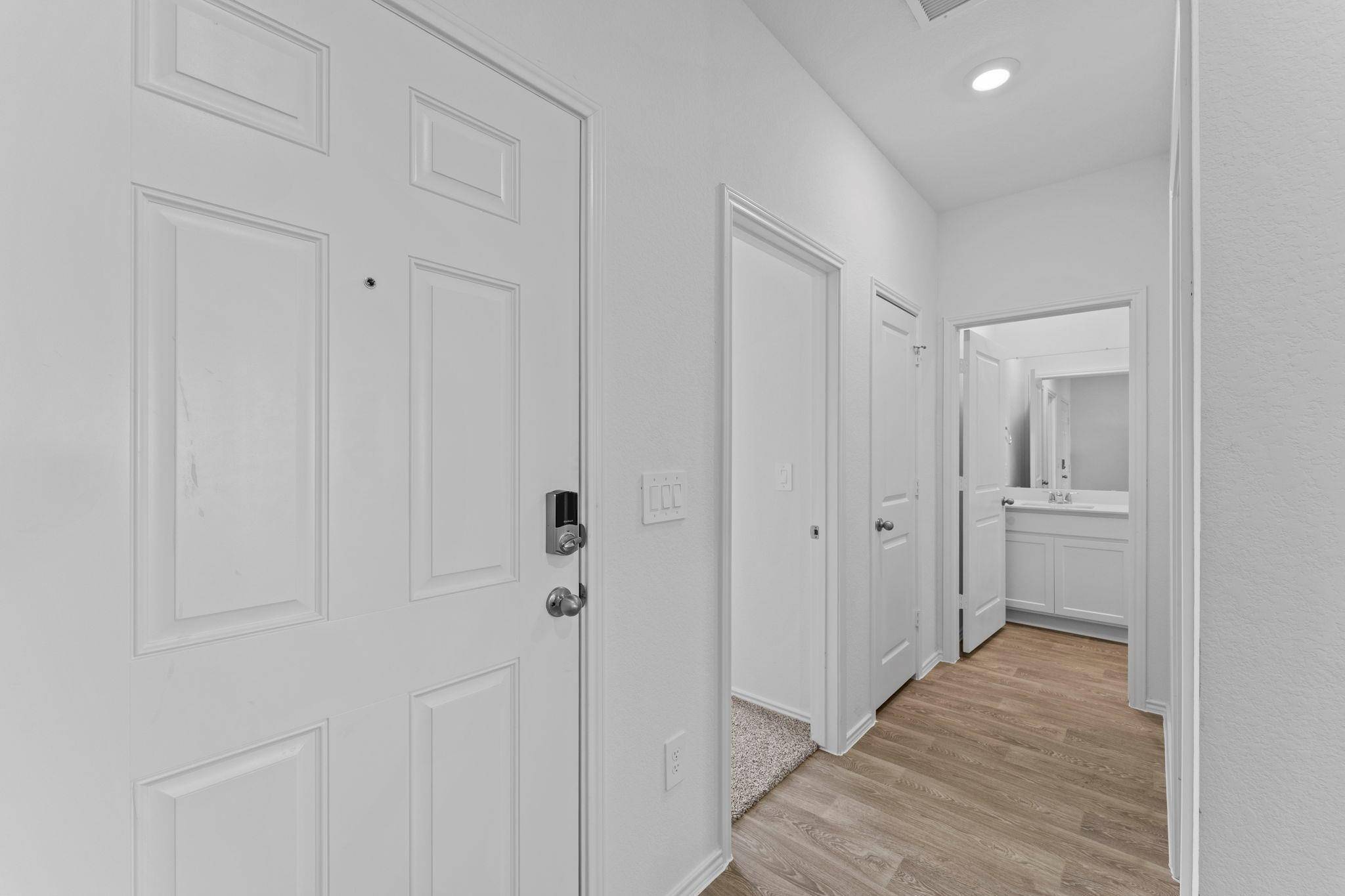 12200 Silverton Tree BND, Mustang Ridge, TX 78610