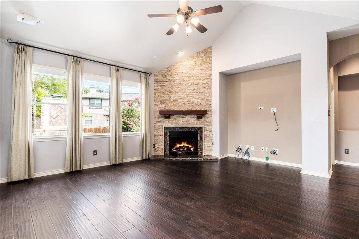 2507 Powderham LN, Cedar Park, TX 78613