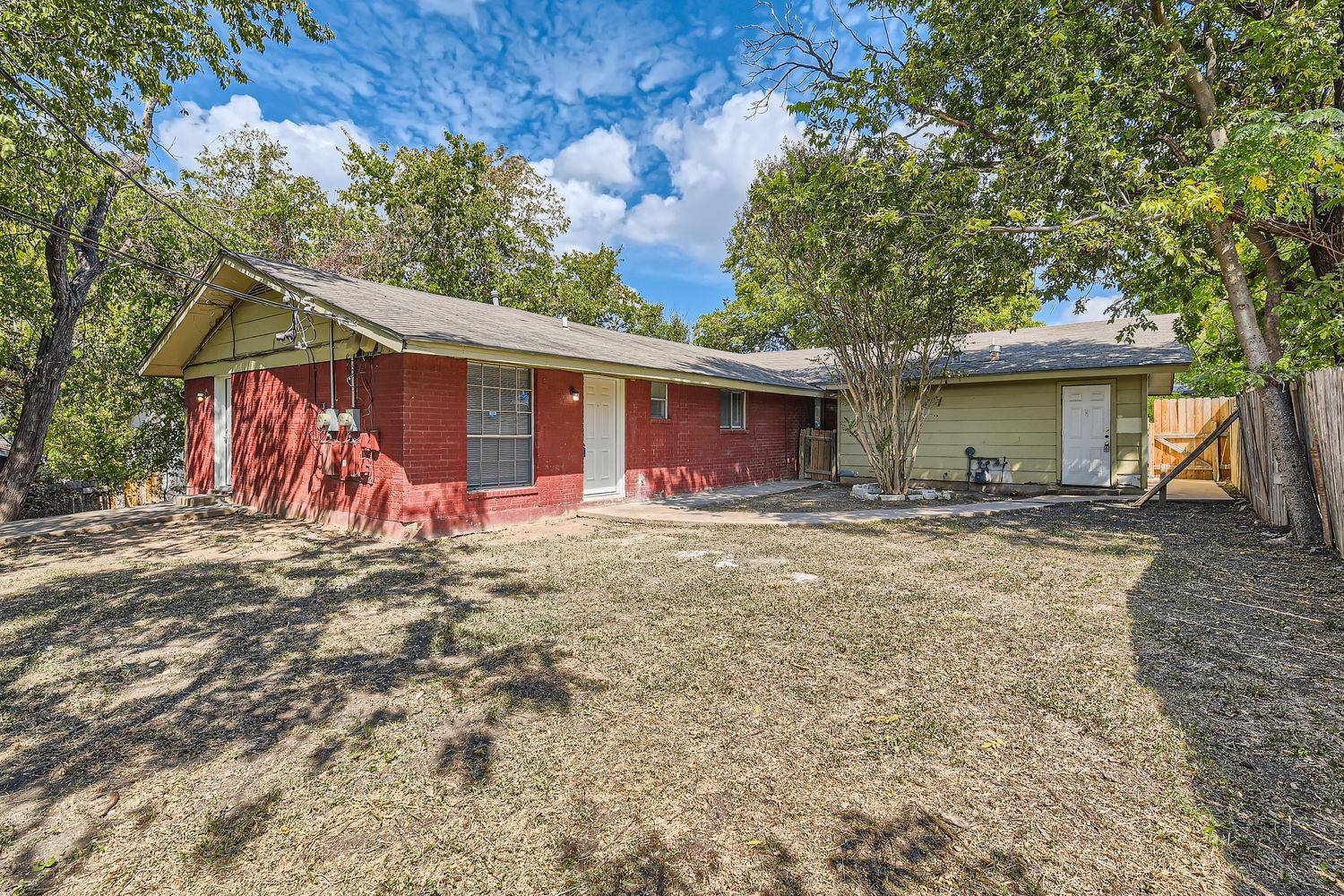 2516 Glen Springs WAY #B, Austin, TX 78741