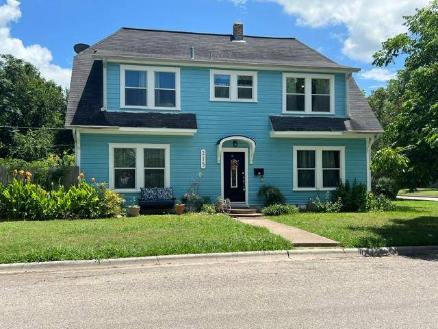 215 W 7th ST, Taylor, TX 76574
