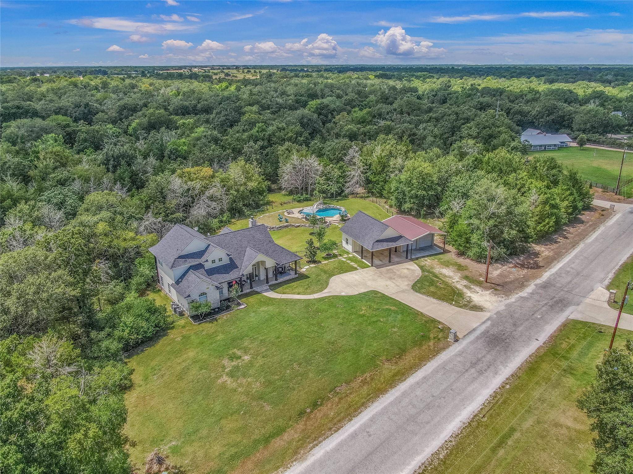 442 Shady Creek DR, Bryan, TX 77808