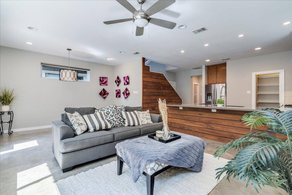 3505 Villa CT, Austin, TX 78704