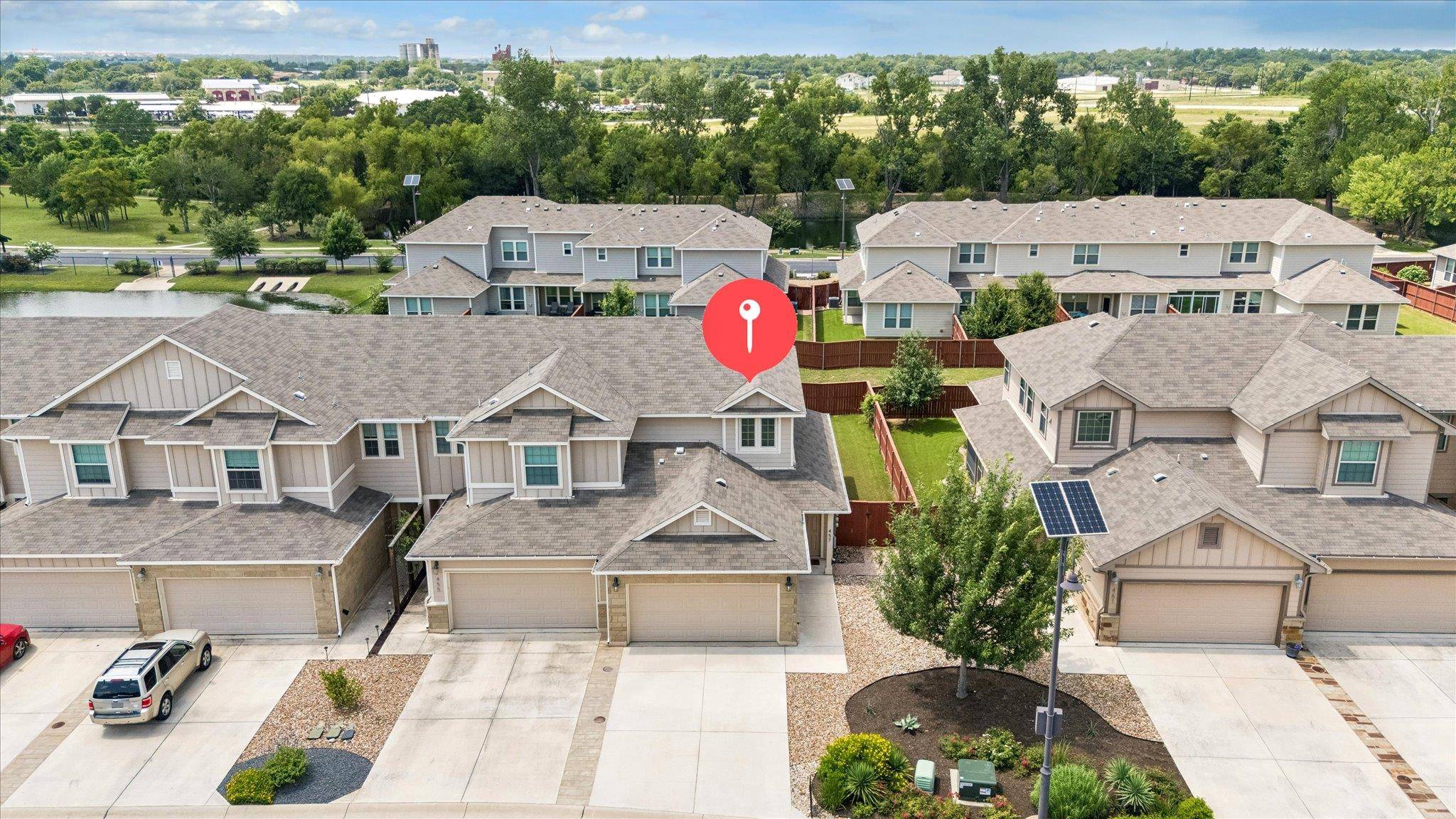 457 High Tech DR #7F, Georgetown, TX 78626