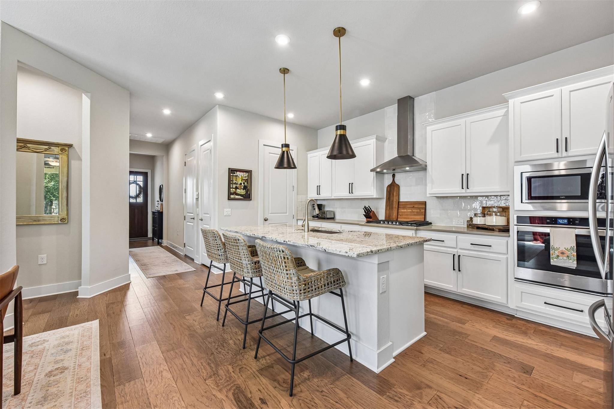 240 Diamondback DR, Georgetown, TX 78628