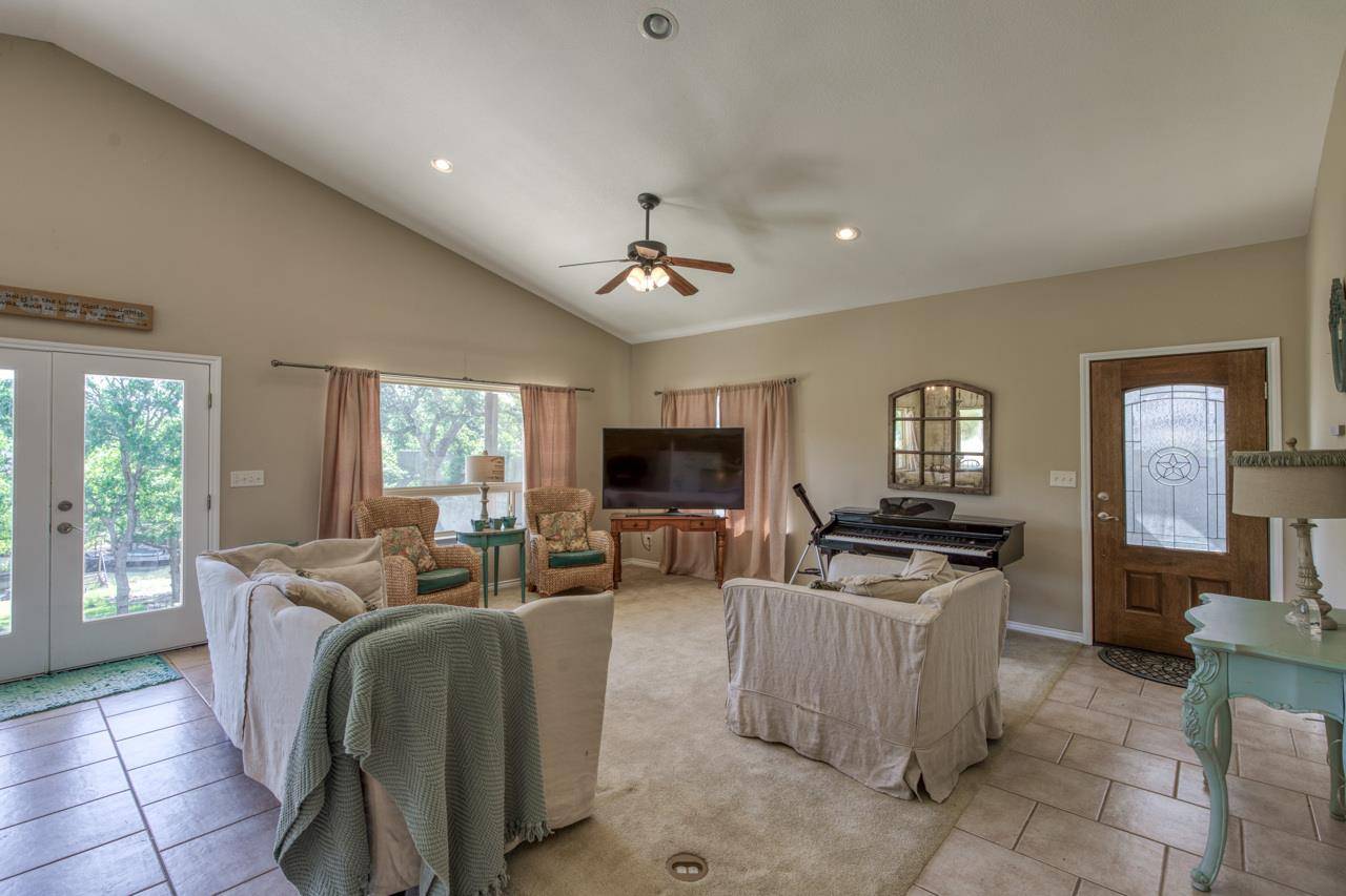 333 Sandy Mountain DR, Sunrise Beach, TX 78643