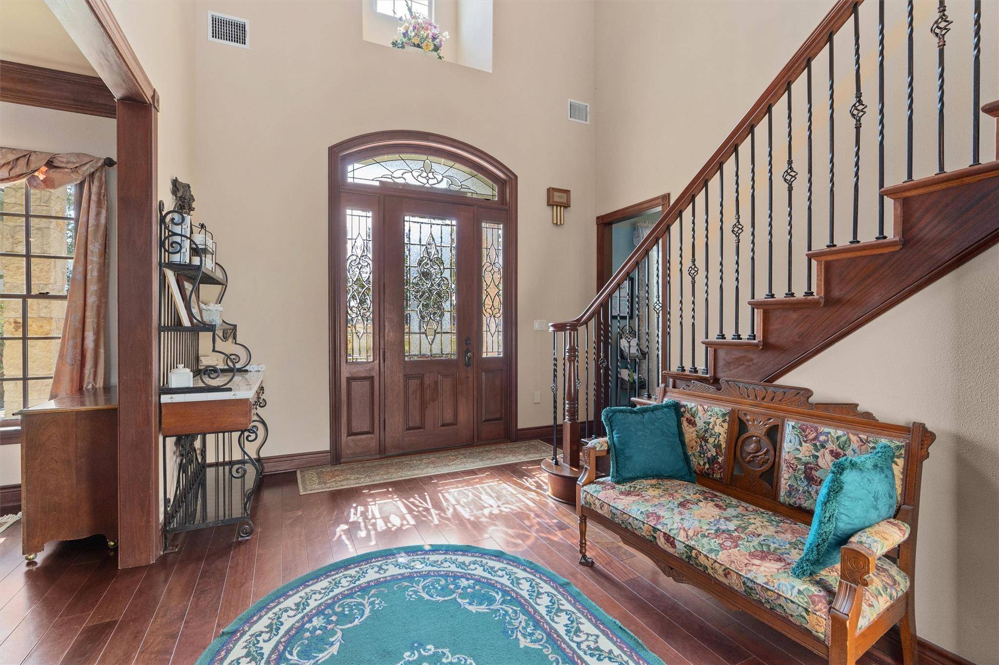 1092 FM 3000, Elgin, TX 78621
