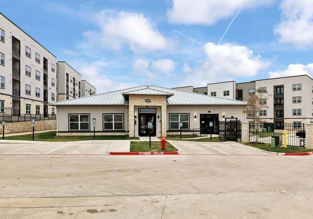 13411 FM812 RD #10104, Del Valle, TX 78617
