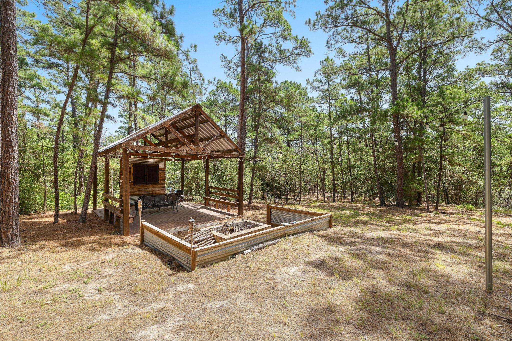 131 Molokini DR, Bastrop, TX 78602