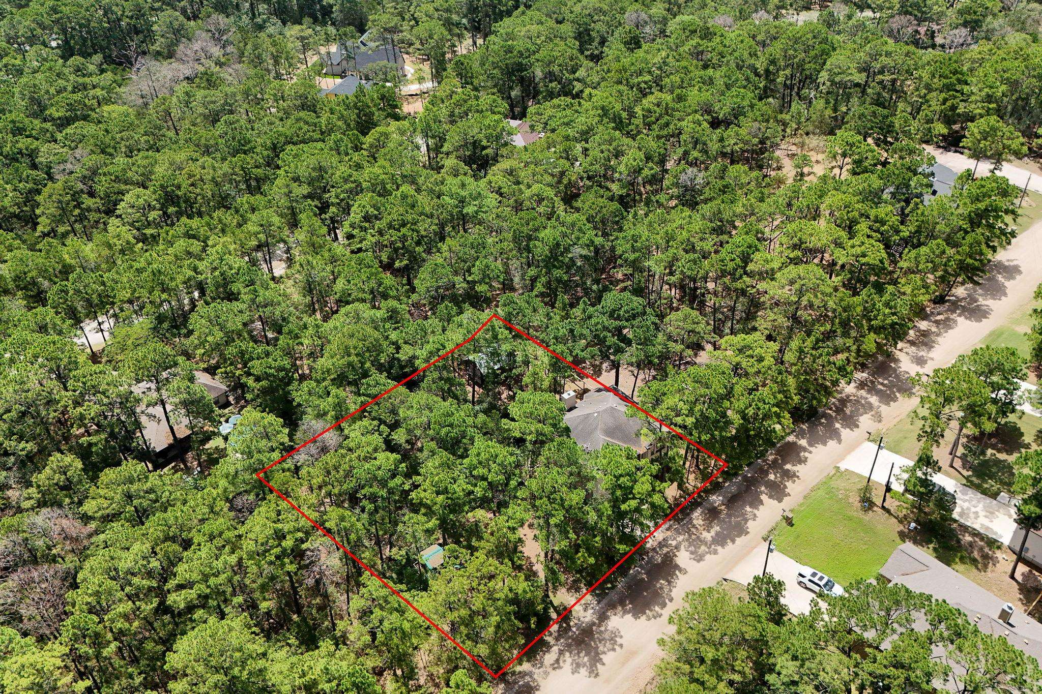 131 Molokini DR, Bastrop, TX 78602