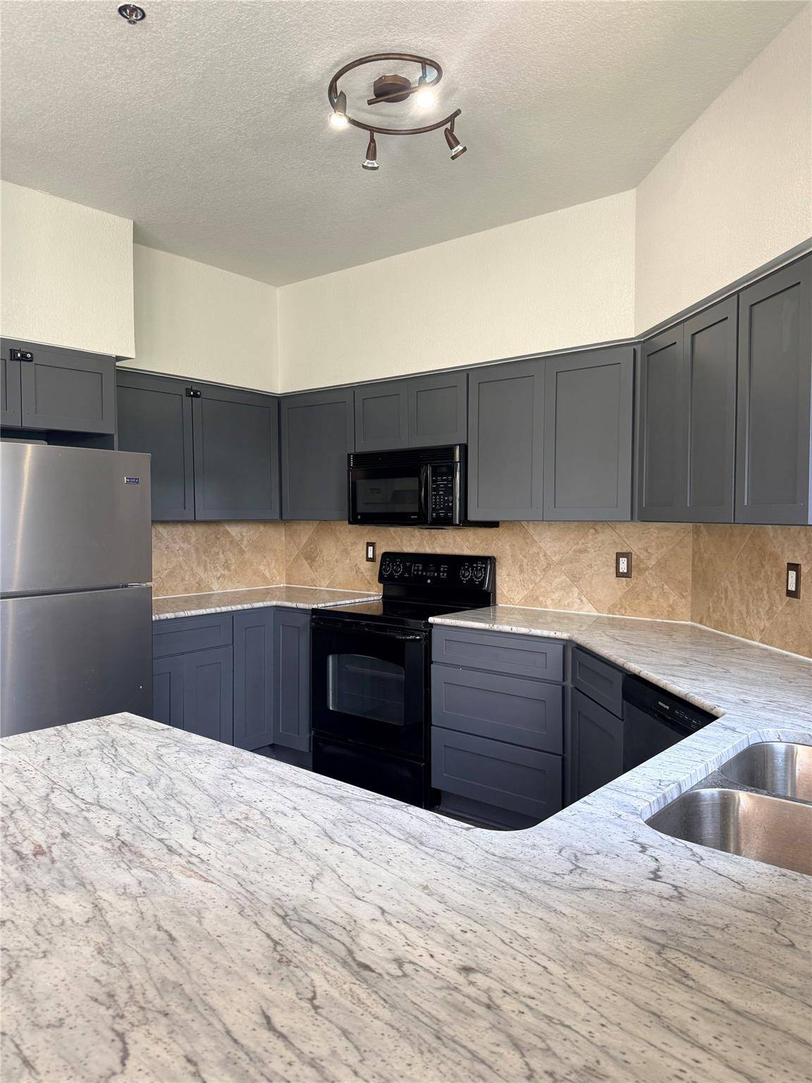 3404 American DR #1320, Lago Vista, TX 78645