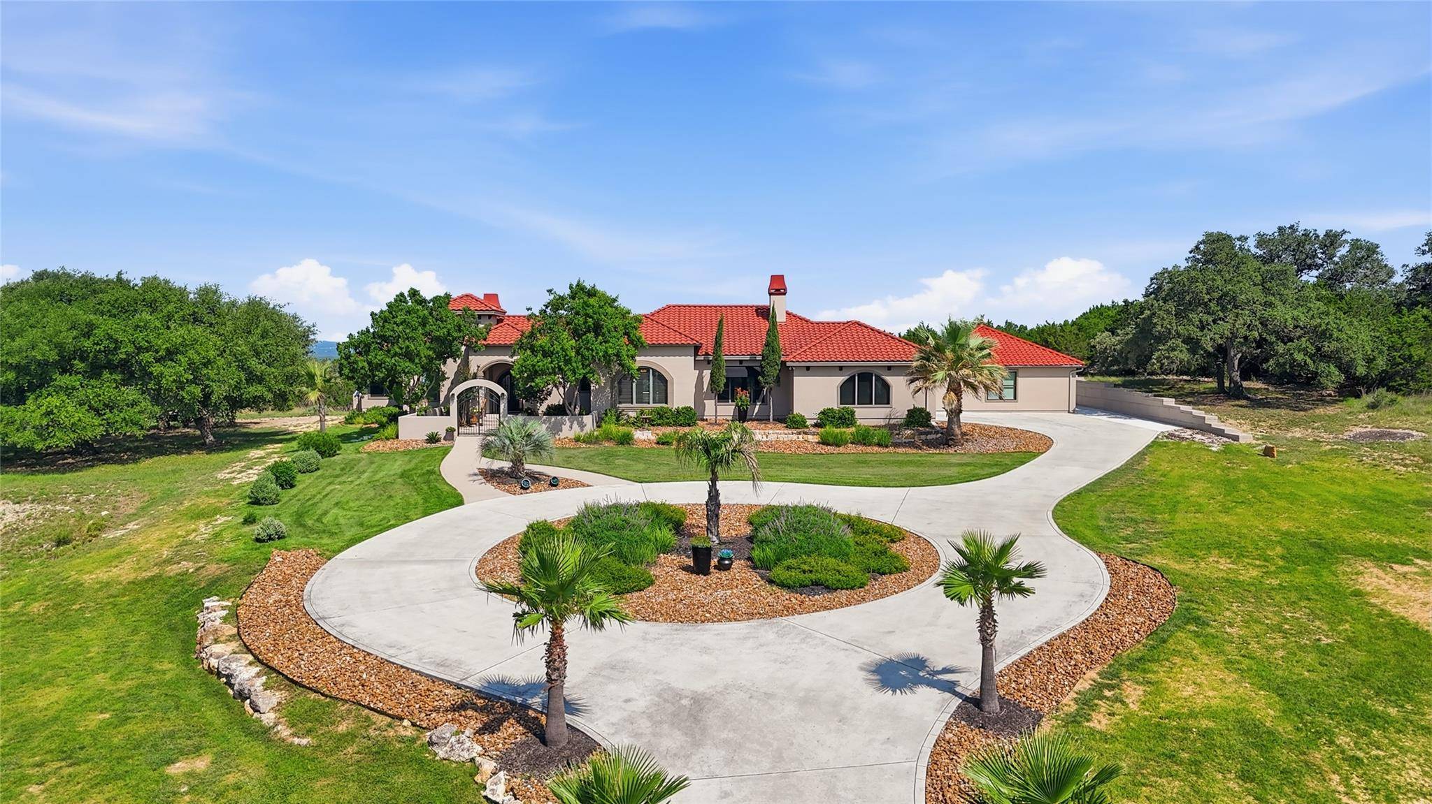 228 Puzzle PASS, Spring Branch, TX 78070