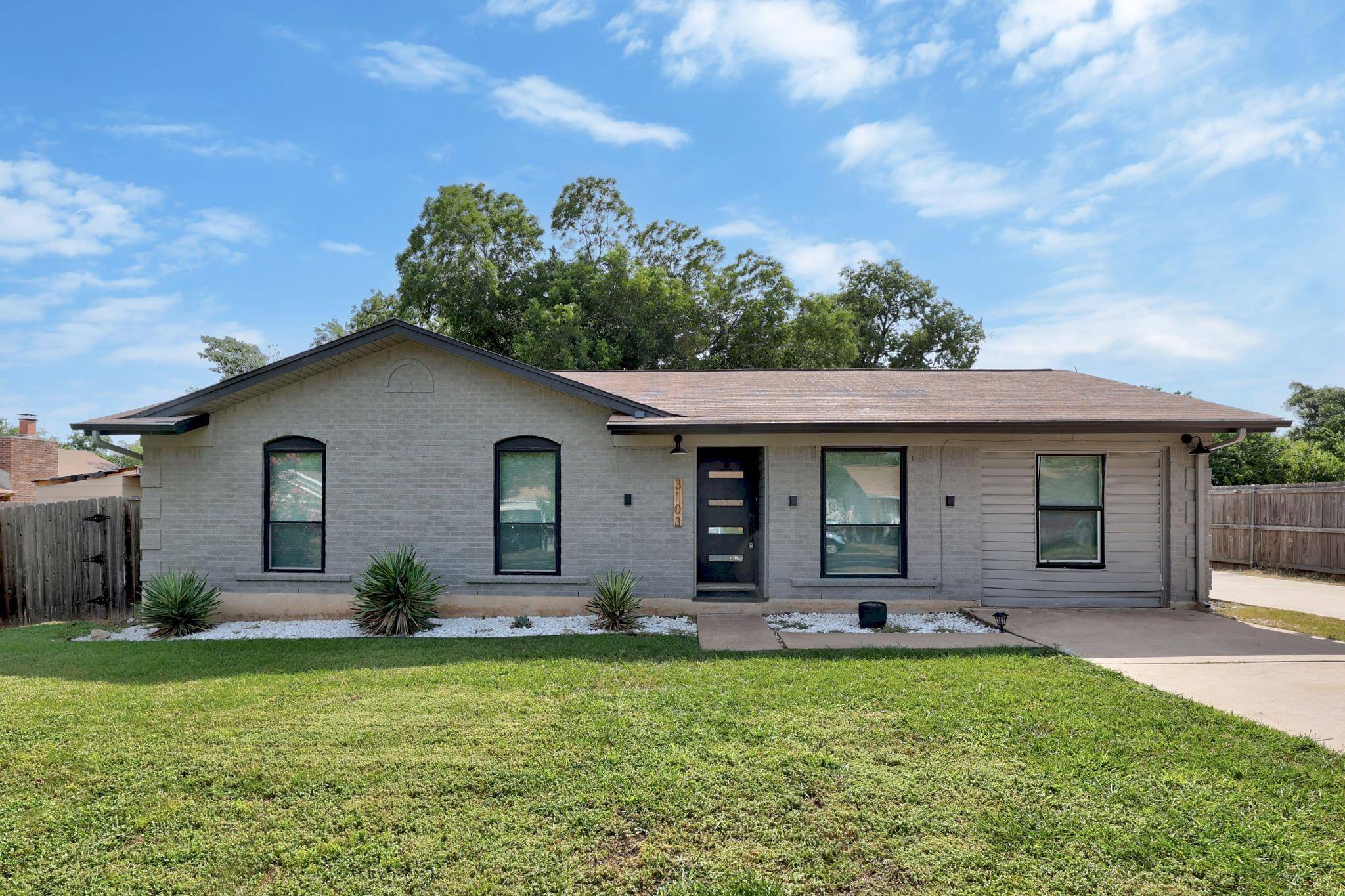3103 Great Valley DR, Cedar Park, TX 78613