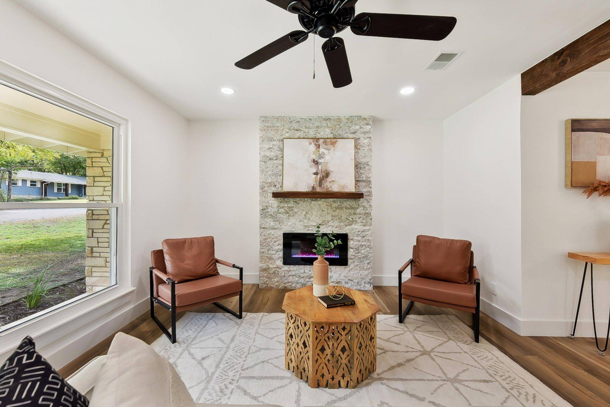 202 E Caddo ST, Austin, TX 78753
