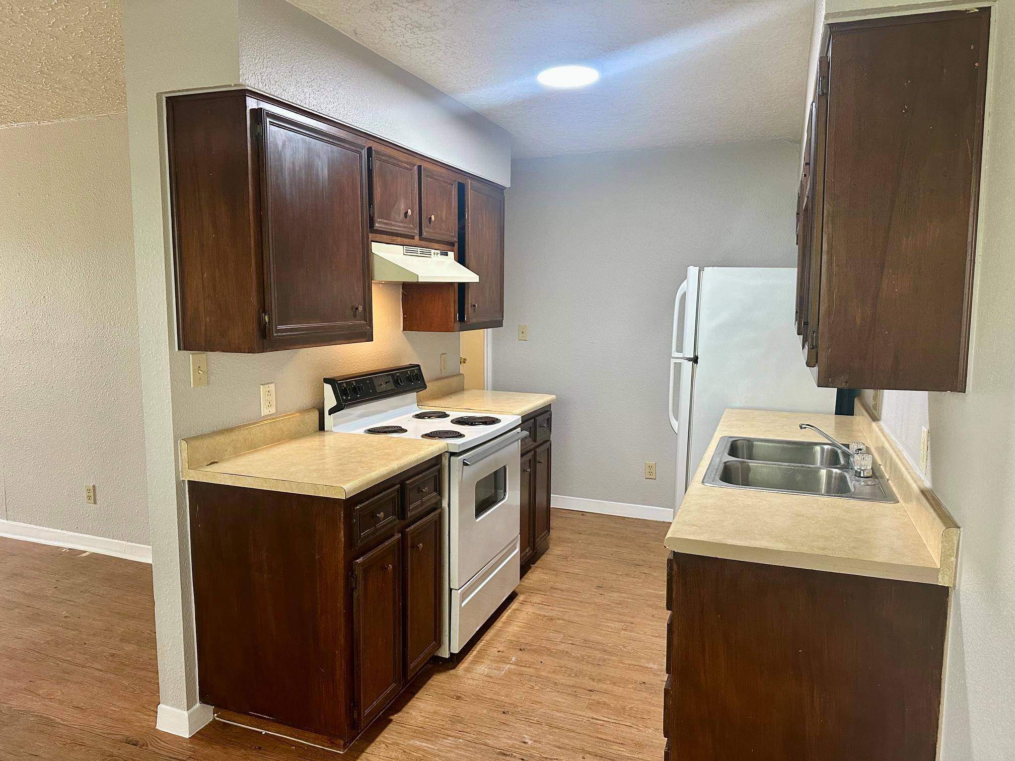 1103 Hillyer ST #A, San Marcos, TX 78666