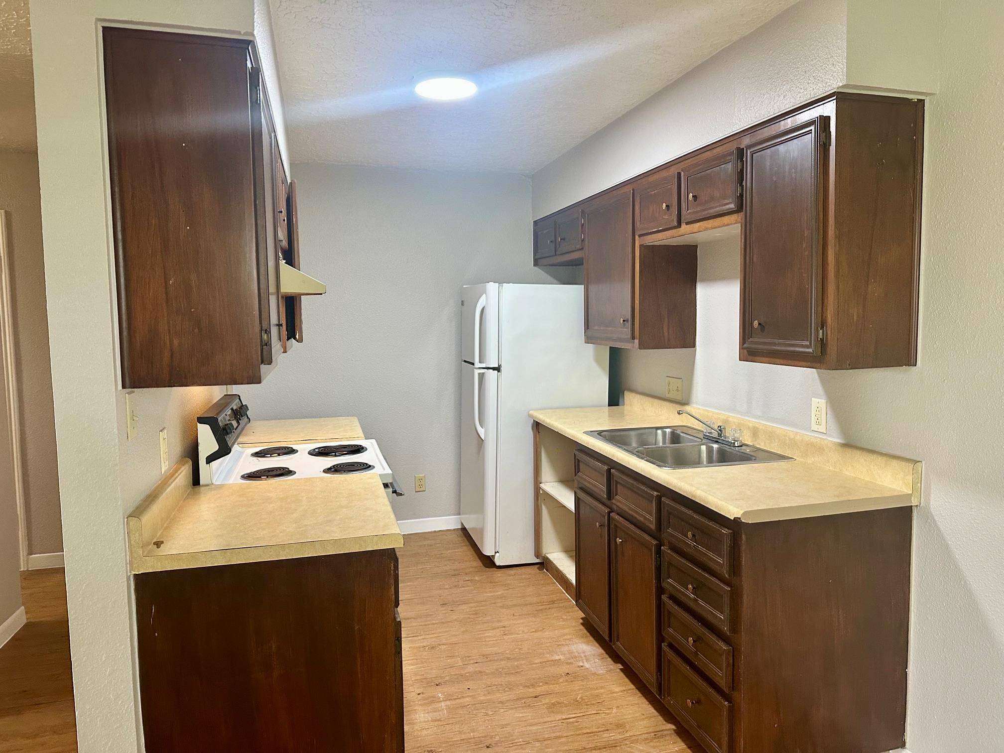 1103 Hillyer ST #A, San Marcos, TX 78666