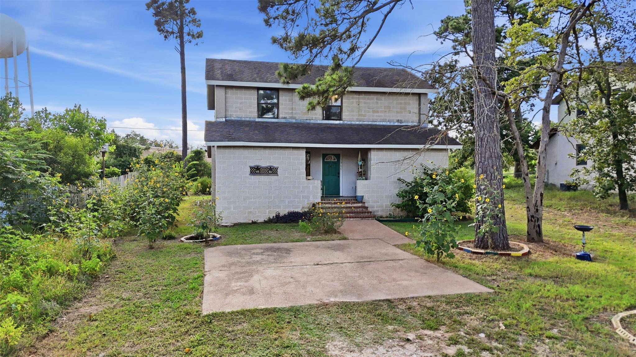 136 Pine Hill LOOP #C, Bastrop, TX 78602