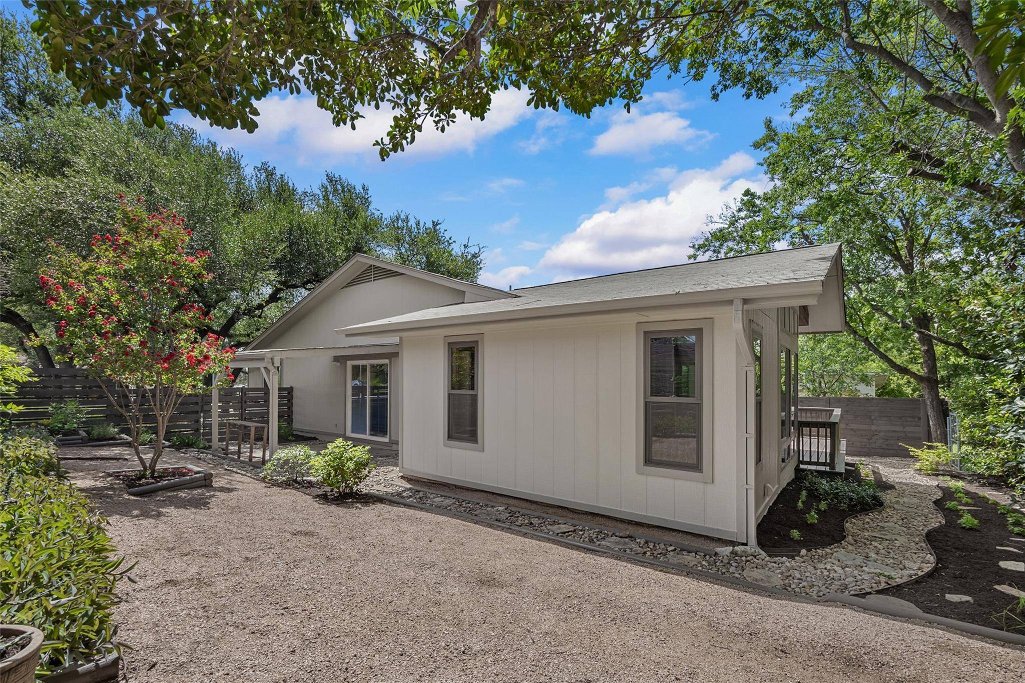 3211 Canter LN, Austin, TX 78759