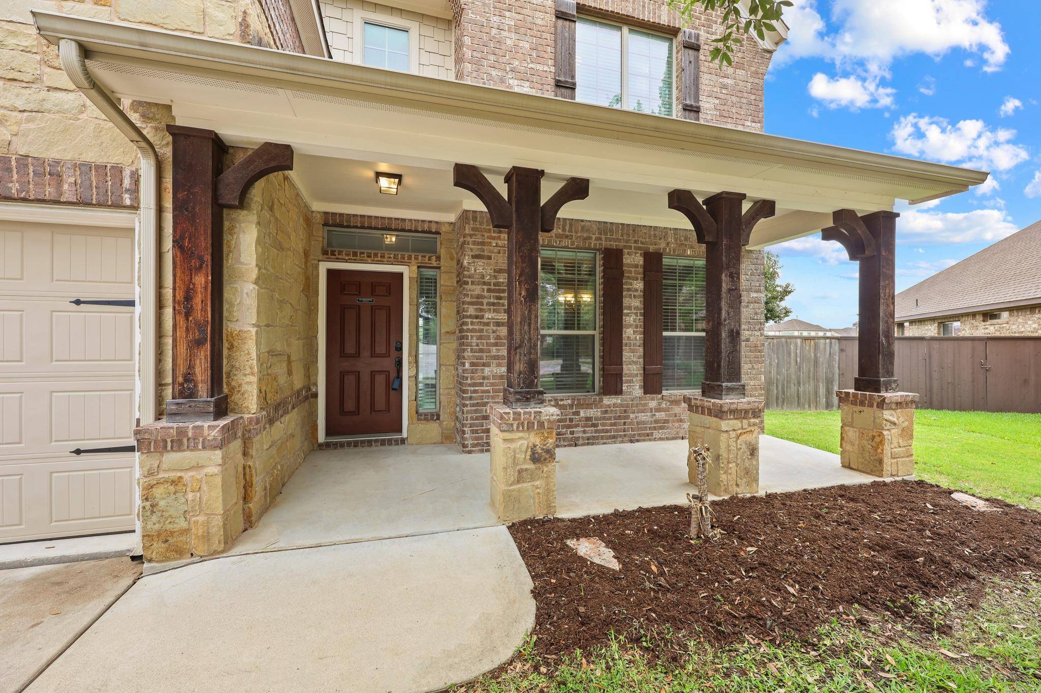 2572 Santa Barbara LOOP, Round Rock, TX 78665