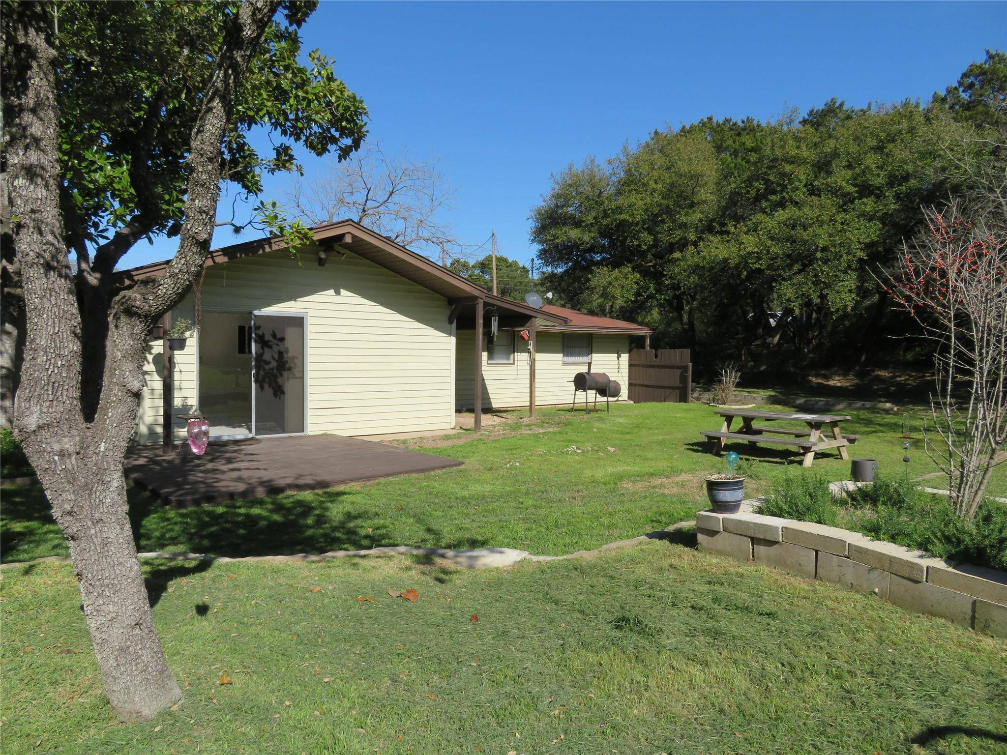 10011 Lake Ridge DR, Austin, TX 78733