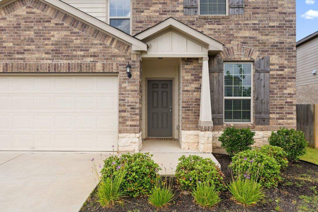 457 Bedford Falls LN, Jarrell, TX 76537