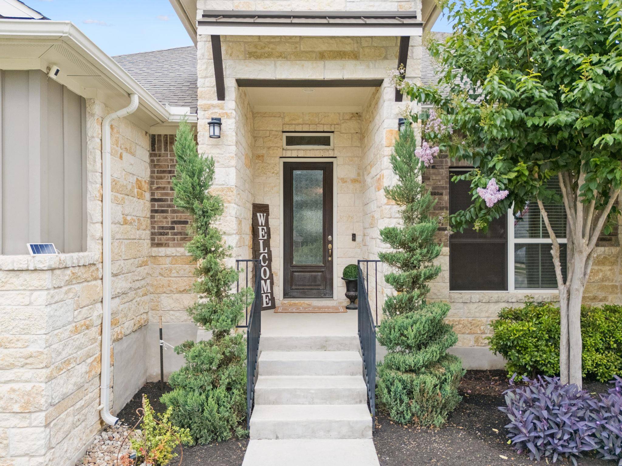 238 Arapaho DR, Kyle, TX 78640