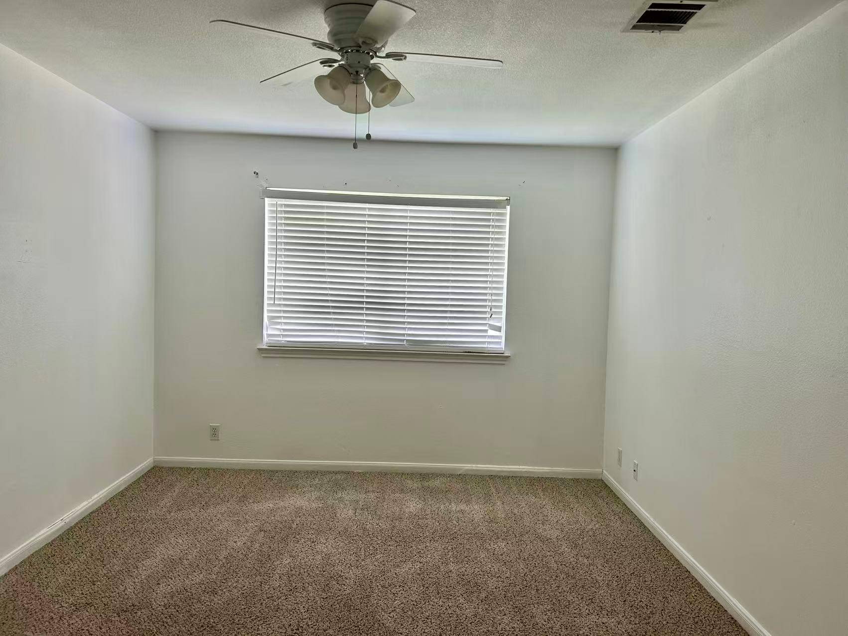 1709 Royal Ascot DR, Pflugerville, TX 78660