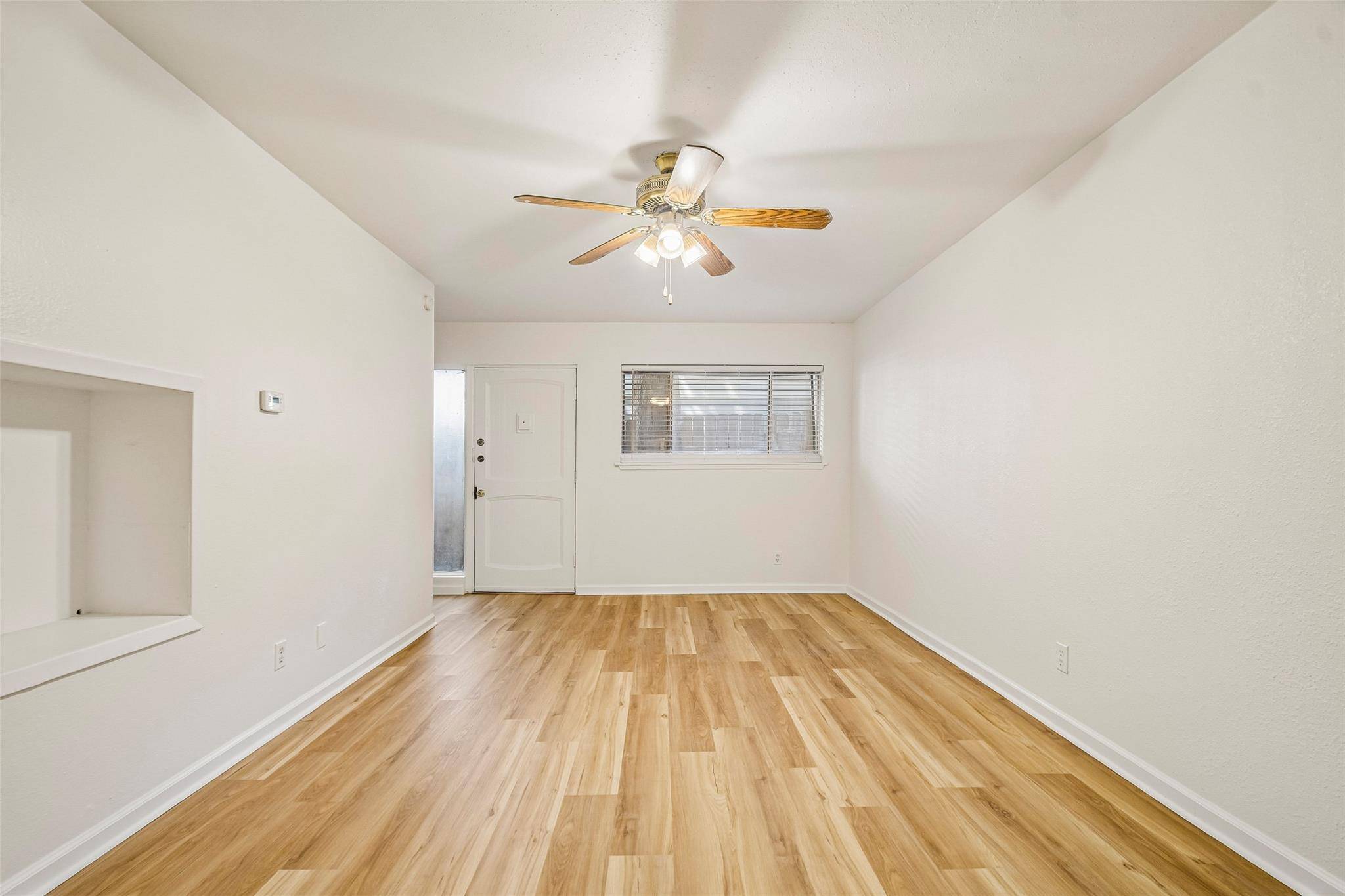 2413 Leon ST #104, Austin, TX 78705