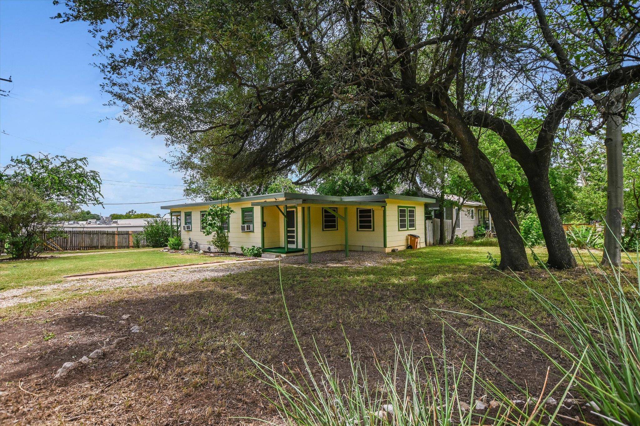 4714 & 4716 Harmon Ave, Austin, TX 78751