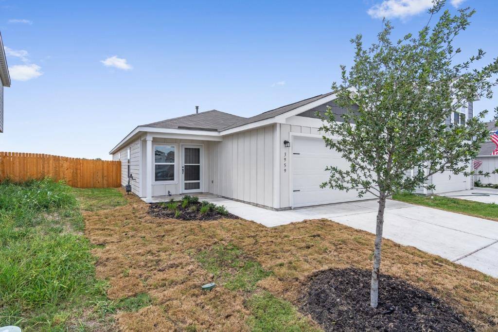 3959 Trail De Paris, New Braunfels, TX 78132