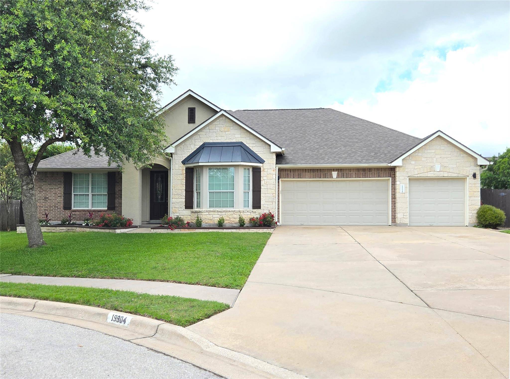 19904 Dornick Hills LN, Pflugerville, TX 78660